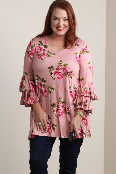 #7010BW    PLUS Floral Tiered Ruffle Sleeve Tunic