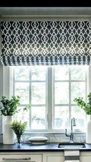 $184.00 Roman Shade Geometric Patterns #5P078